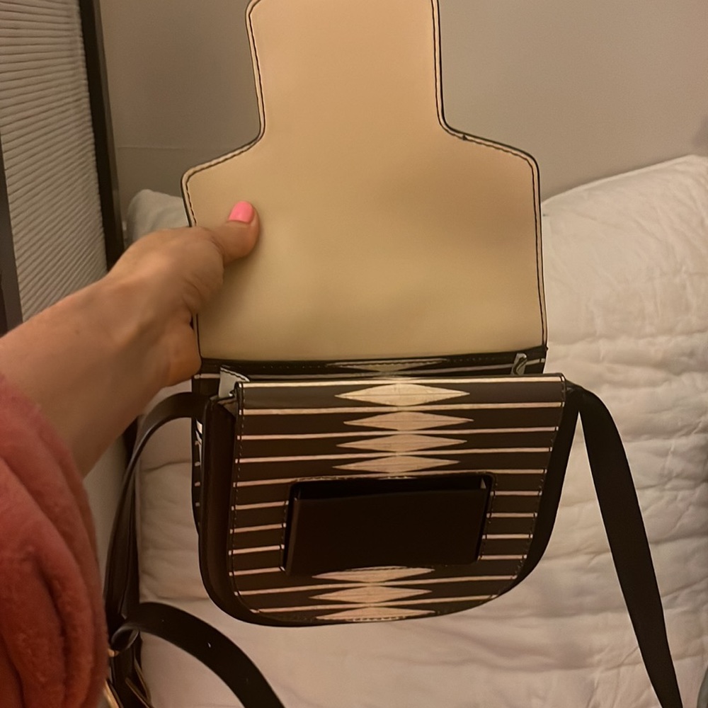 Tory Burch Brown and Cream Patterned Crossbody Bag - Picture 6 of 10
